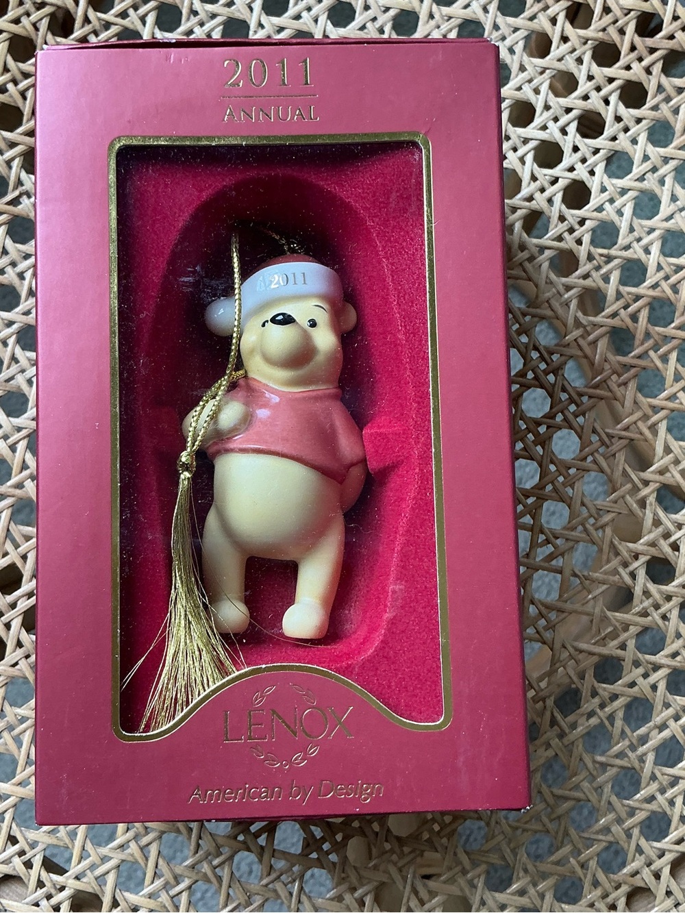 Lenox 2011 Winnie the Pooh ornament